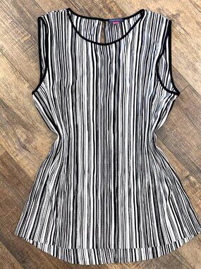 Y2K Vince Camuto Modest TOP Womens Size Large Grunge Tank Blouse Office Church